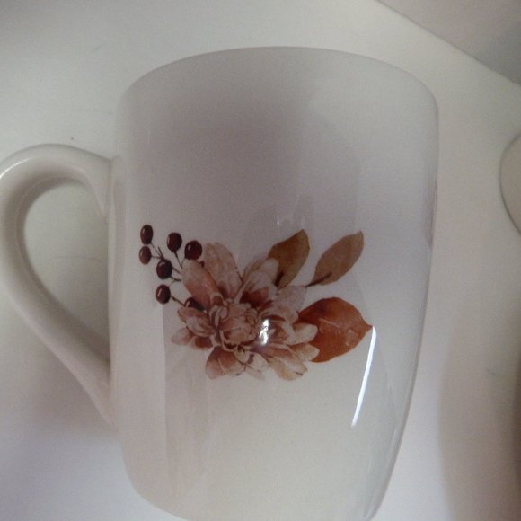 Set of 2 mugs and 2 plates - Picture 5 of 5